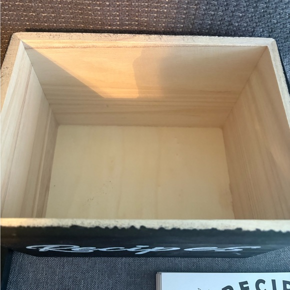 Recipe Box - Picture 3 of 5